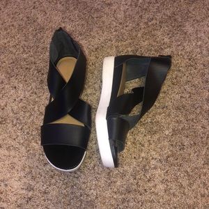 Black flat form sandals size 8